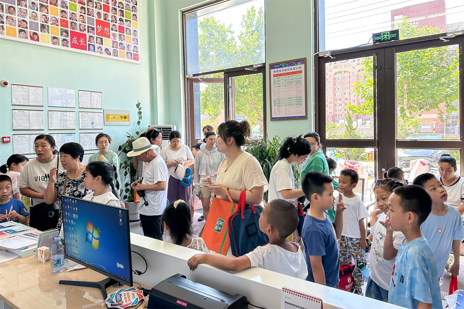 招募100位合夥人，新手也能做！